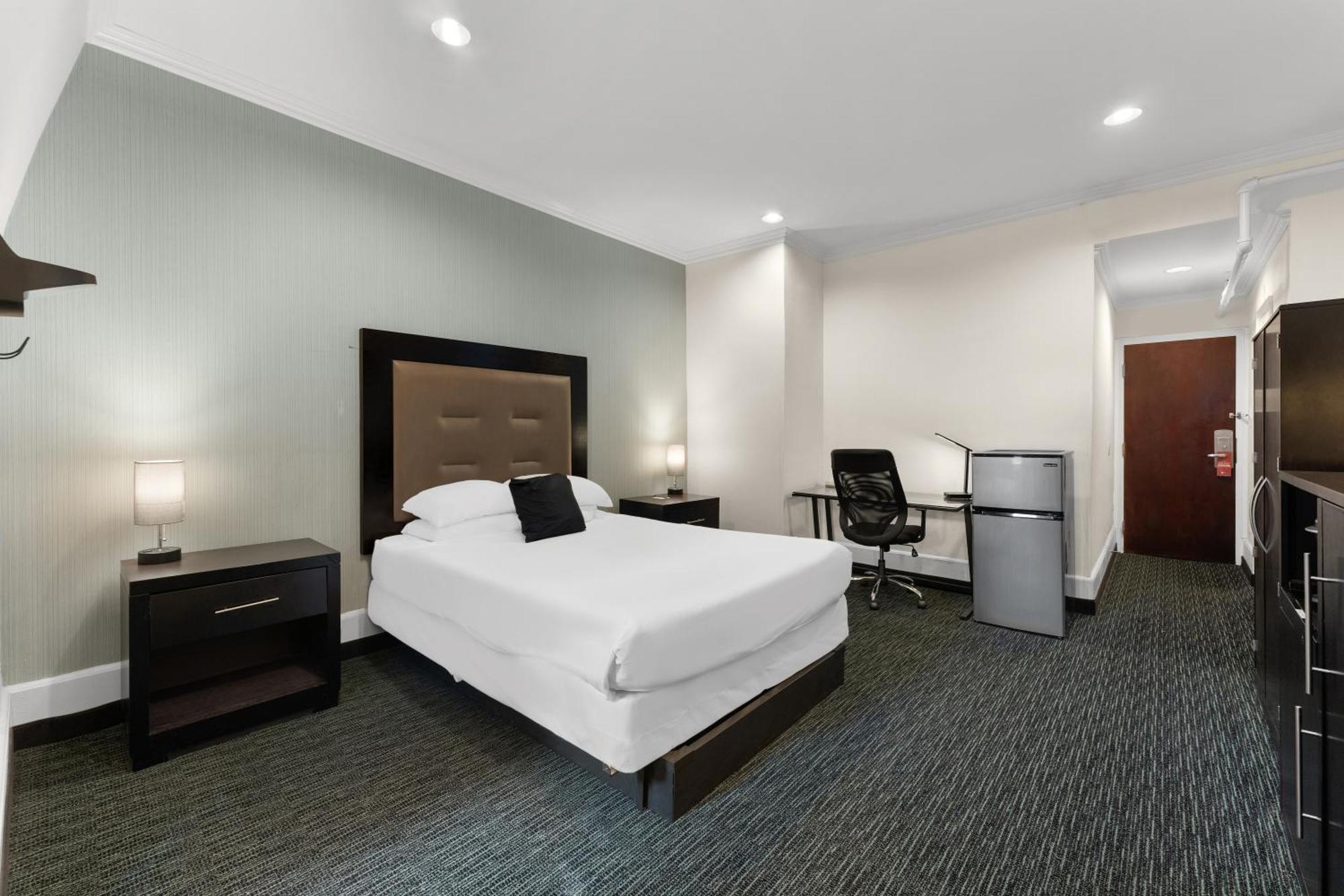 Quality Inn Center City Philadelphia Exterior photo
